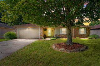 3050 West Village Terrace, Springfield, MO 65810