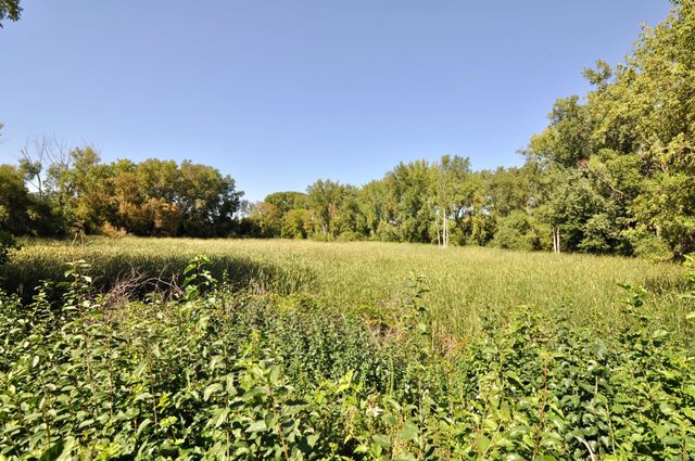 5845 Lake Curve Lane, Brooklyn Center, MN 55429