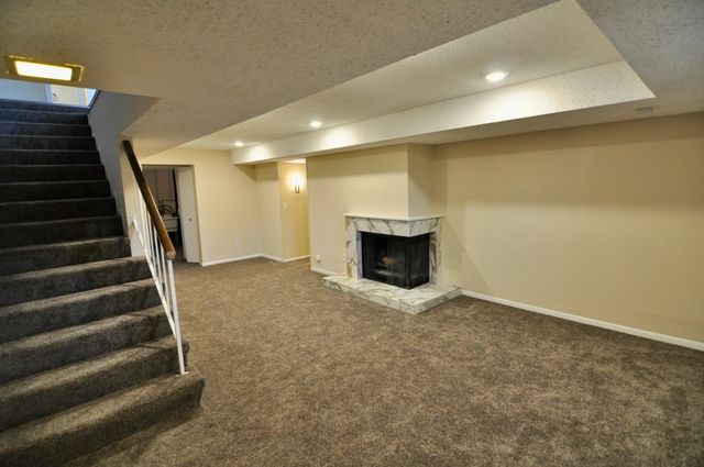5845 Lake Curve Lane, Brooklyn Center, MN 55429
