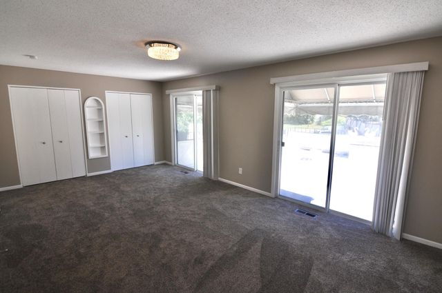 5845 Lake Curve Lane, Brooklyn Center, MN 55429