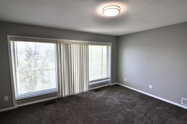 5845 Lake Curve Lane, Brooklyn Center, MN 55429