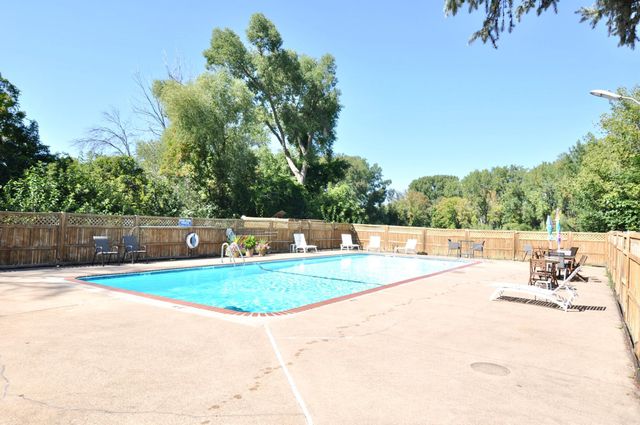 5845 Lake Curve Lane, Brooklyn Center, MN 55429