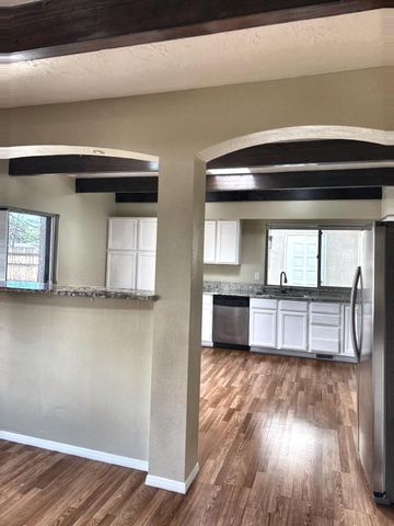 5119 Justin Drive NW, Albuquerque, NM 87114