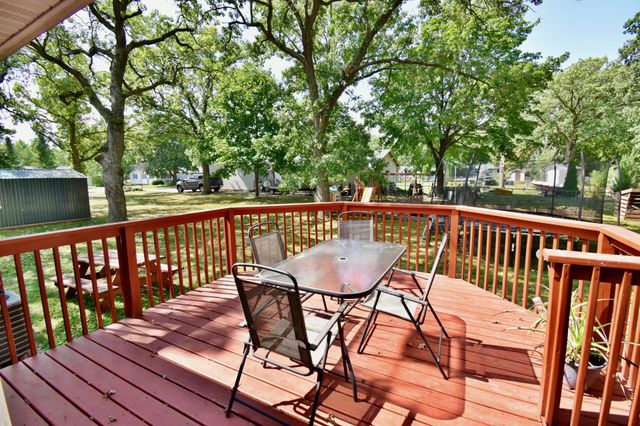 621 Powell Street N, Big Lake, MN 55309