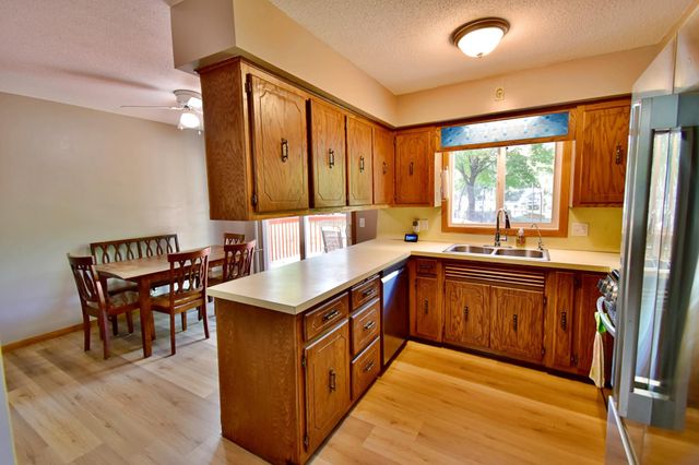621 Powell Street N, Big Lake, MN 55309