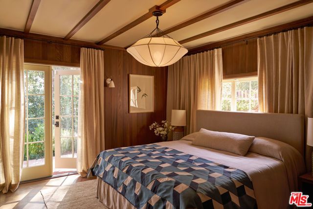 1960 Escarpa Drive, Los Angeles, CA 90041