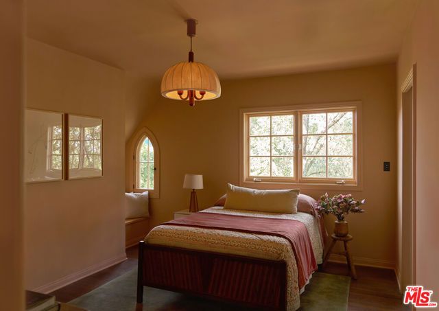 1960 Escarpa Drive, Los Angeles, CA 90041