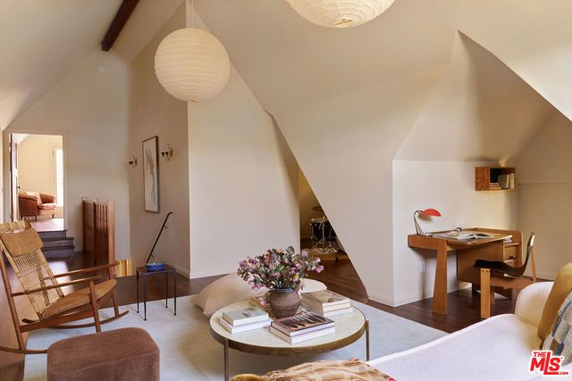 1960 Escarpa Drive, Los Angeles, CA 90041