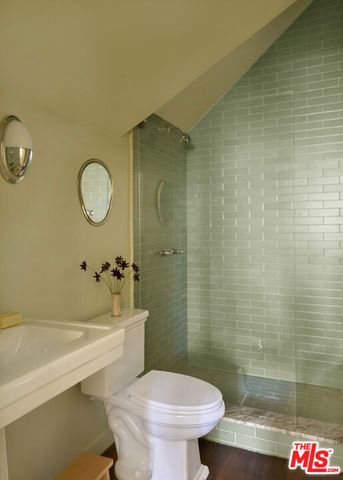 1960 Escarpa Drive, Los Angeles, CA 90041