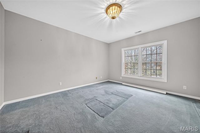 62 Moorings Drive, Lake St Louis, MO 63367