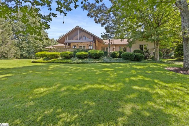 19 Crown Ridge Road, Travelers Rest, SC 29690
