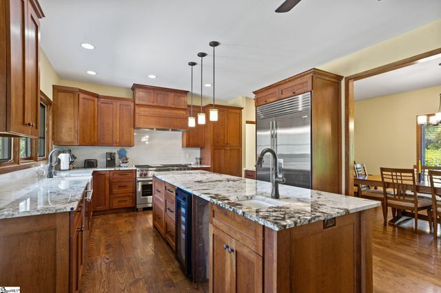 19 Crown Ridge Road, Travelers Rest, SC 29690