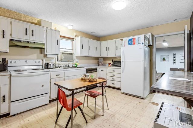 772 Weber Road, Farmington, MO 63640