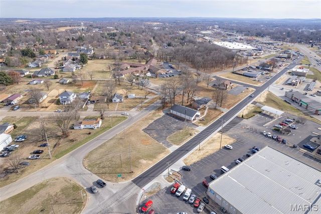 772 Weber Road, Farmington, MO 63640