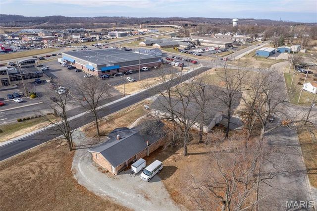 772 Weber Road, Farmington, MO 63640