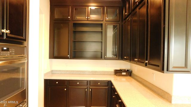 1949 E BELLFLOWER Court, Gilbert, AZ 85298