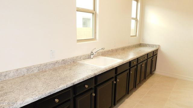 1949 E BELLFLOWER Court, Gilbert, AZ 85298