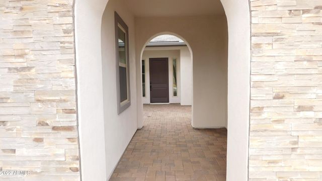 1949 E BELLFLOWER Court, Gilbert, AZ 85298