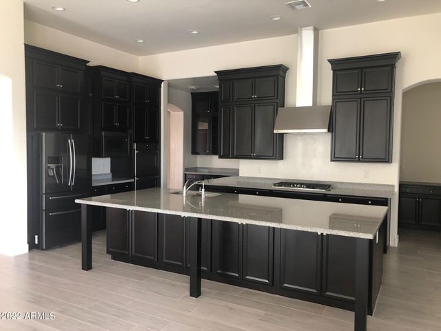 1949 E BELLFLOWER Court, Gilbert, AZ 85298