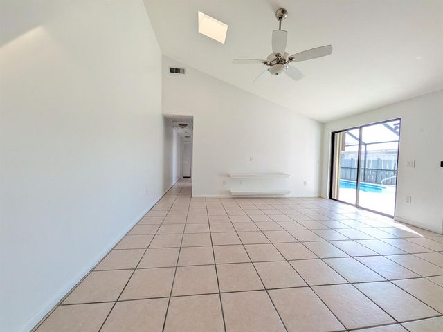 9975 Boca Gardens Trail A, Boca Raton, FL 33496
