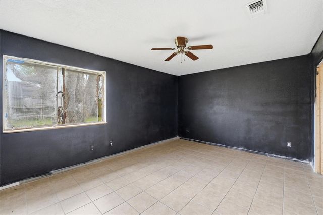 4415 Crofter Glen Drive, Friendswood, TX 77546