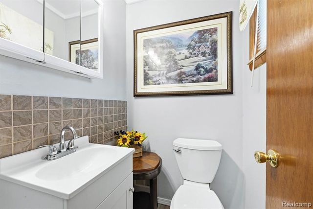 14509 Poplar Street, Southgate, MI 48195