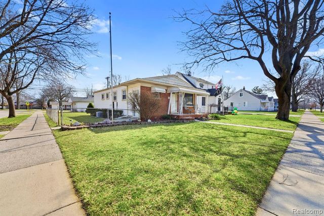 14509 Poplar Street, Southgate, MI 48195