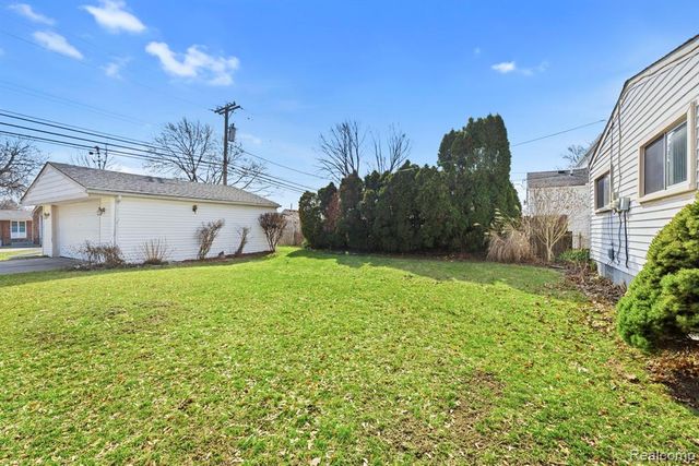 14509 Poplar Street, Southgate, MI 48195