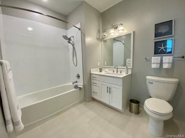 75 E Hoffman Avenue 1059, Lindenhurst, NY 11757