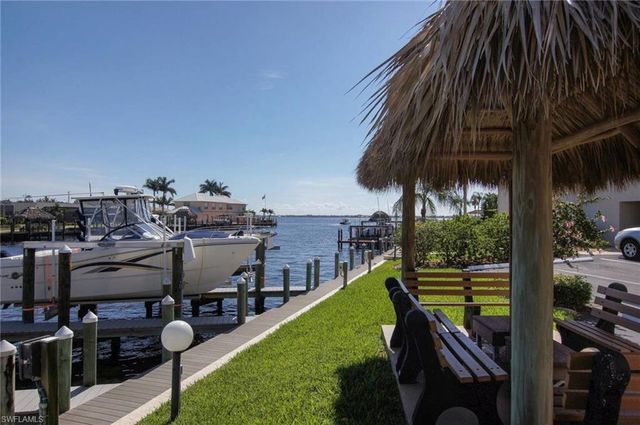 4010 SE 20th PL # 1, Cape Coral, FL 33904