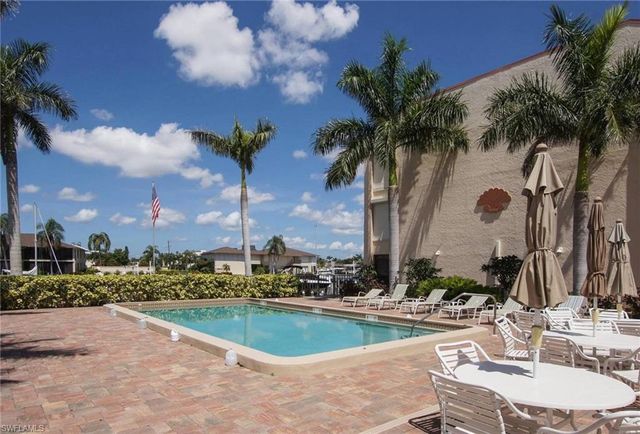 4010 SE 20th PL # 1, Cape Coral, FL 33904