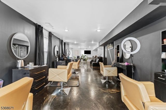 1465 E 2Nd St, Plainfield City, NJ 07062