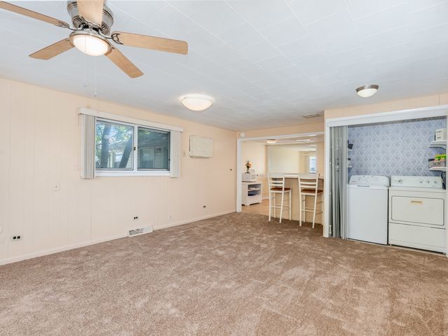 8818 S Kildare Avenue, Hometown, IL 60456