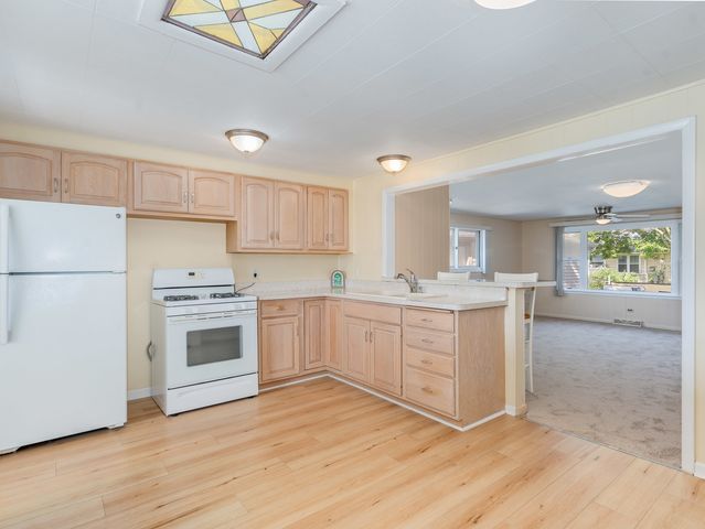8818 S Kildare Avenue, Hometown, IL 60456