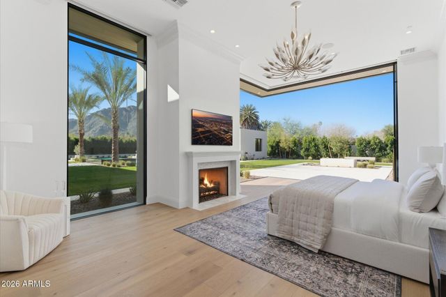 6528 N 60TH Street, Paradise Valley, AZ 85253