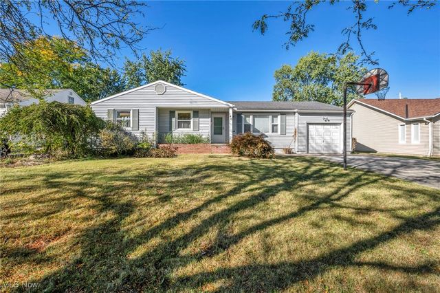 140 Miami Avenue, Elyria, OH 44035