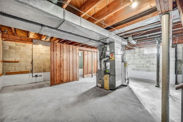 140 Miami Avenue, Elyria, OH 44035