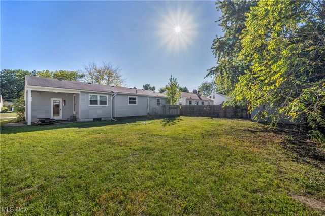 140 Miami Avenue, Elyria, OH 44035