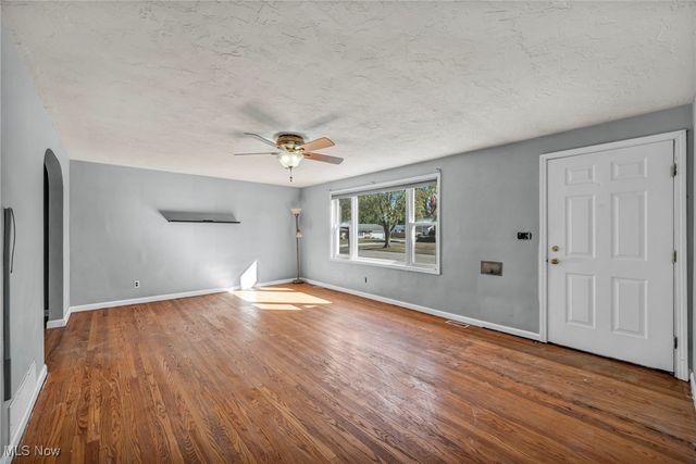 140 Miami Avenue, Elyria, OH 44035