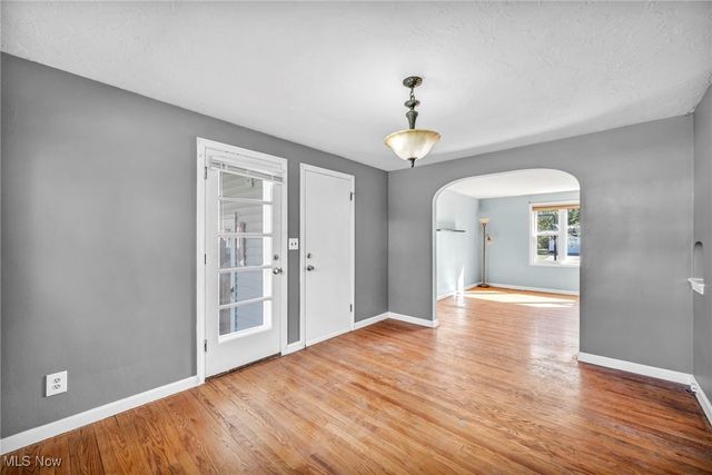 140 Miami Avenue, Elyria, OH 44035