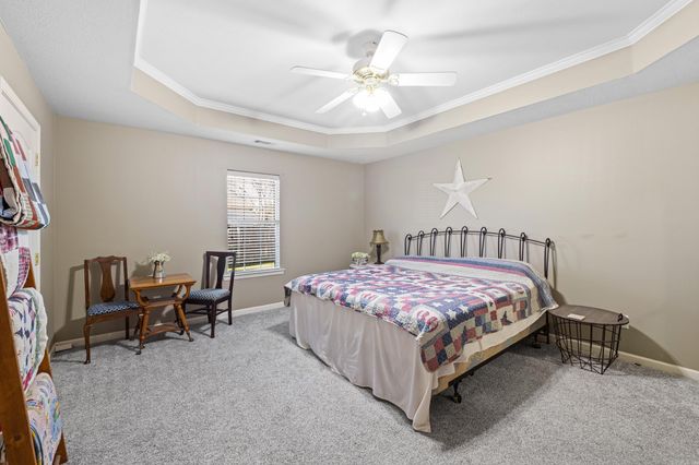 1 Moon Ridge Drive, Ward, AR 72176