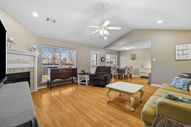 1 Moon Ridge Drive, Ward, AR 72176