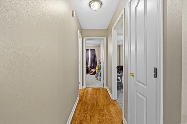 1 Moon Ridge Drive, Ward, AR 72176