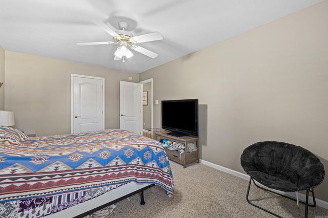 1 Moon Ridge Drive, Ward, AR 72176