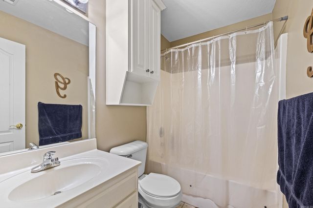 1 Moon Ridge Drive, Ward, AR 72176