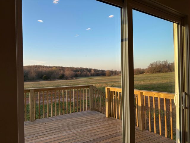 20203 Lawrence 2008p, Everton, MO 65646