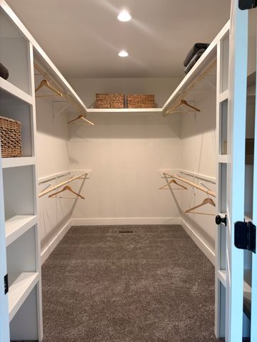 20203 Lawrence 2008p, Everton, MO 65646