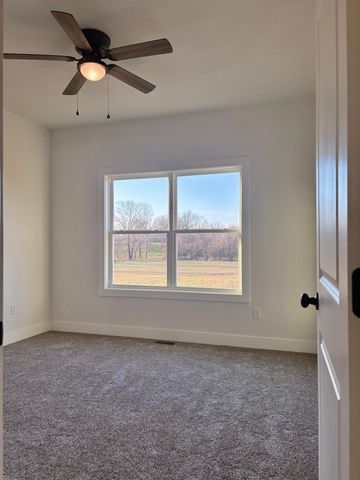 20203 Lawrence 2008p, Everton, MO 65646