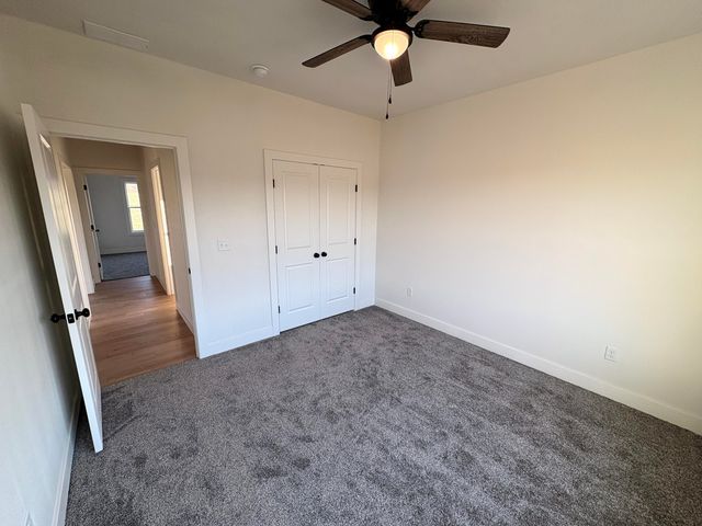 20203 Lawrence 2008p, Everton, MO 65646