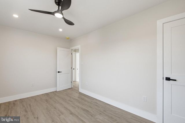 861 N 7TH ST, Philadelphia, PA 19123